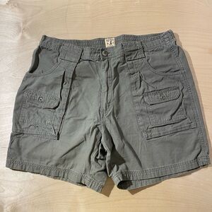 RedHead Olive Cargo Shorts for Men 40 (GD)